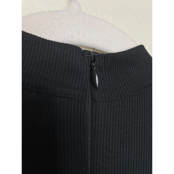 Grayscale Small Neckline-Cutout Bodycon Dress Black Ribbed Keyhole Stretch Sexy - Picture 8 of 12